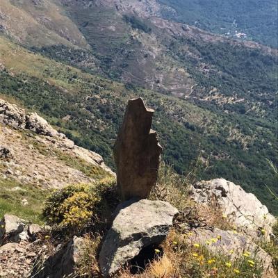 Cairn sur le chemin de San Parteo